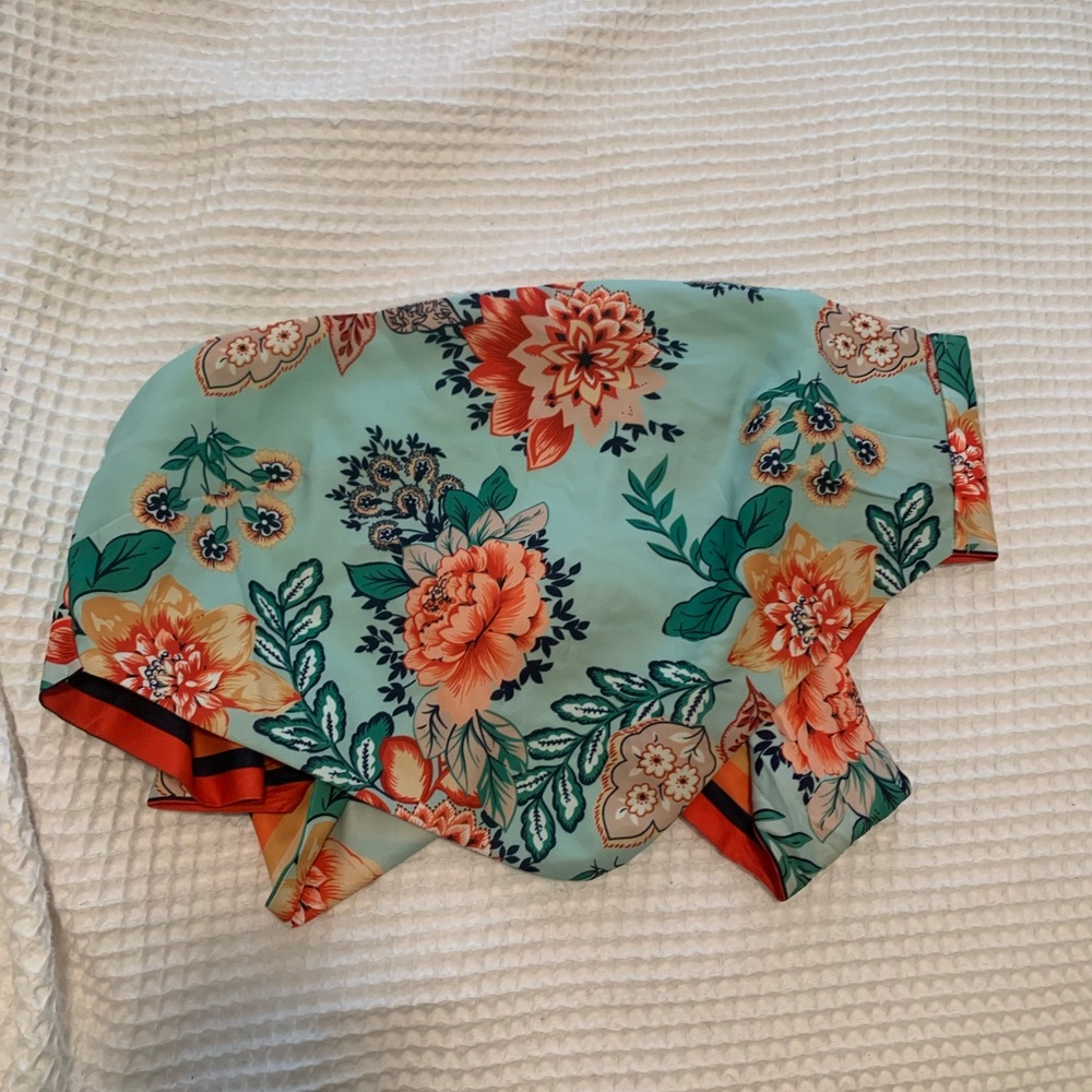 Superdown bandana top
